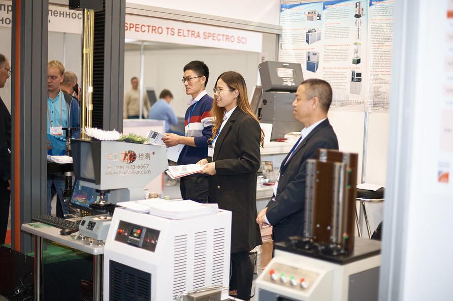 ?俄羅斯展會現(xiàn)場